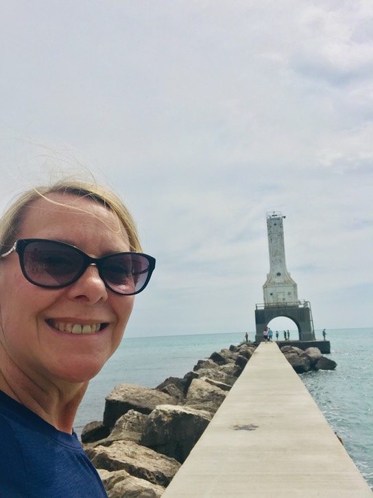 13. Lighthouse Selfie